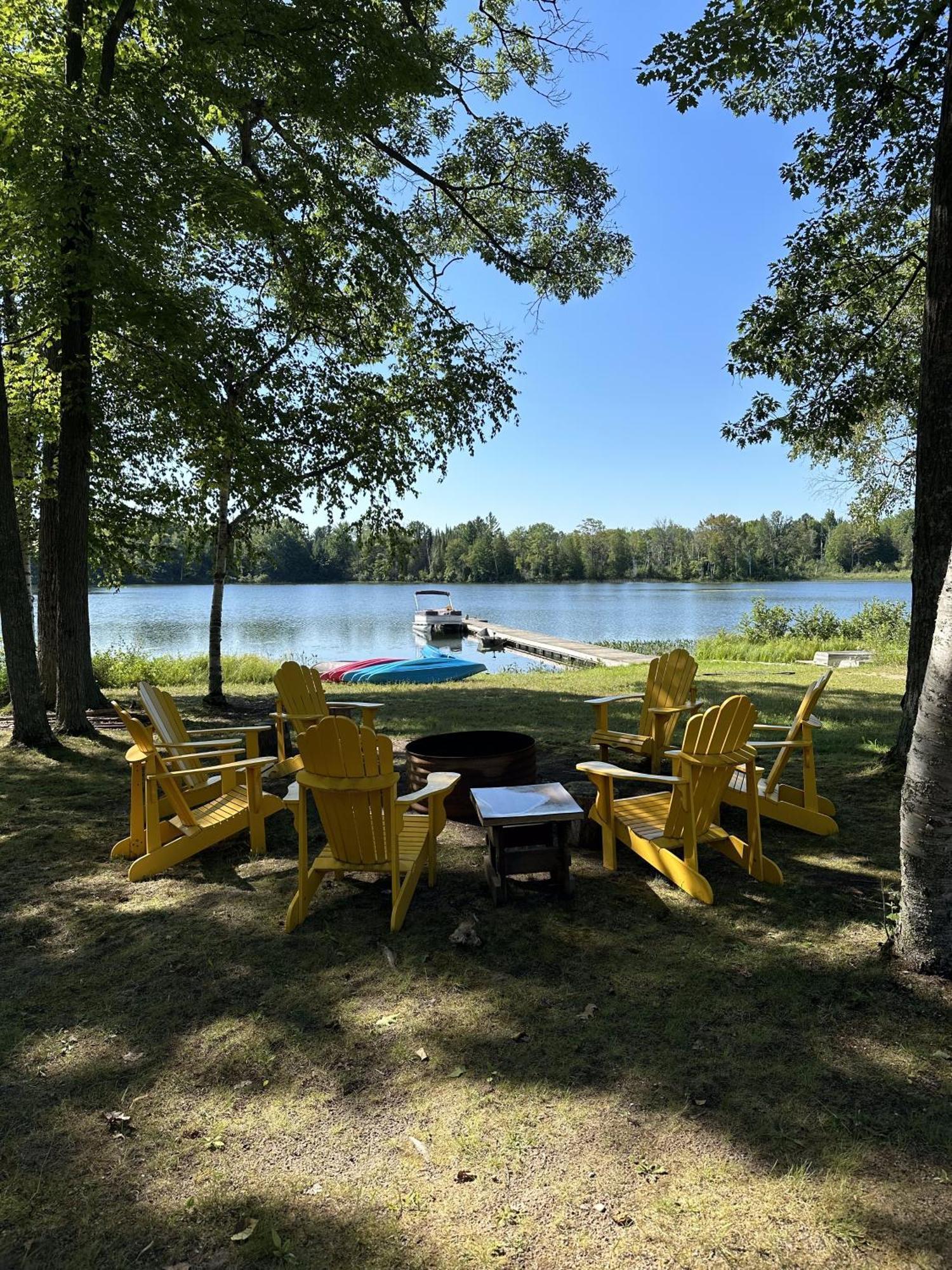 Lake House Lodge Lupton Εξωτερικό φωτογραφία